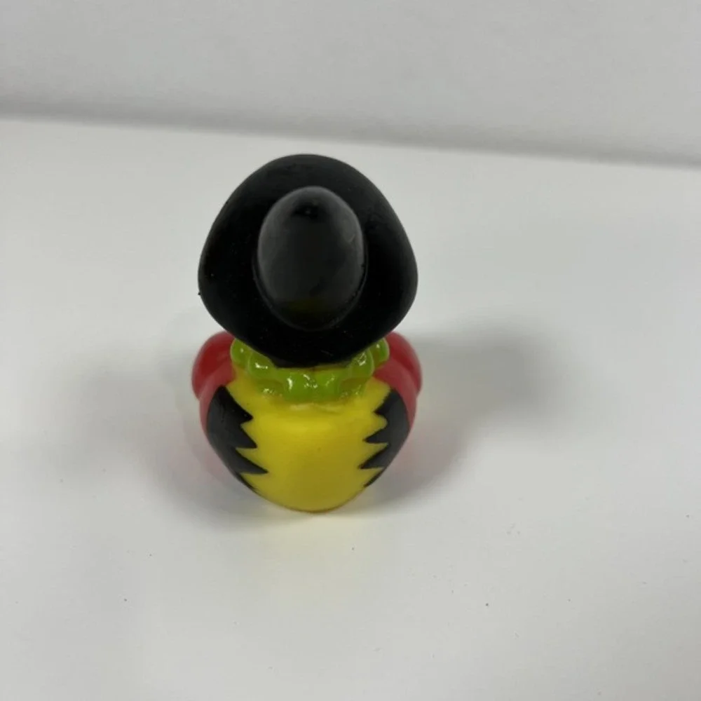 Halloween TRICK OR TREAT Witch Cruising Rubber Duck‎ 2 1/2